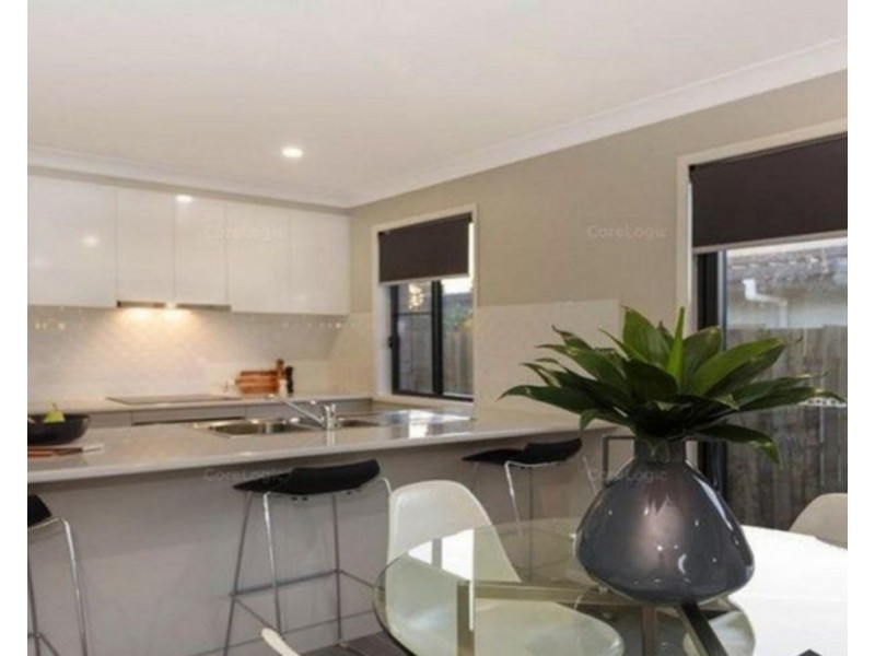 2/2b Grey Street, South Toowoomba QLD 4350