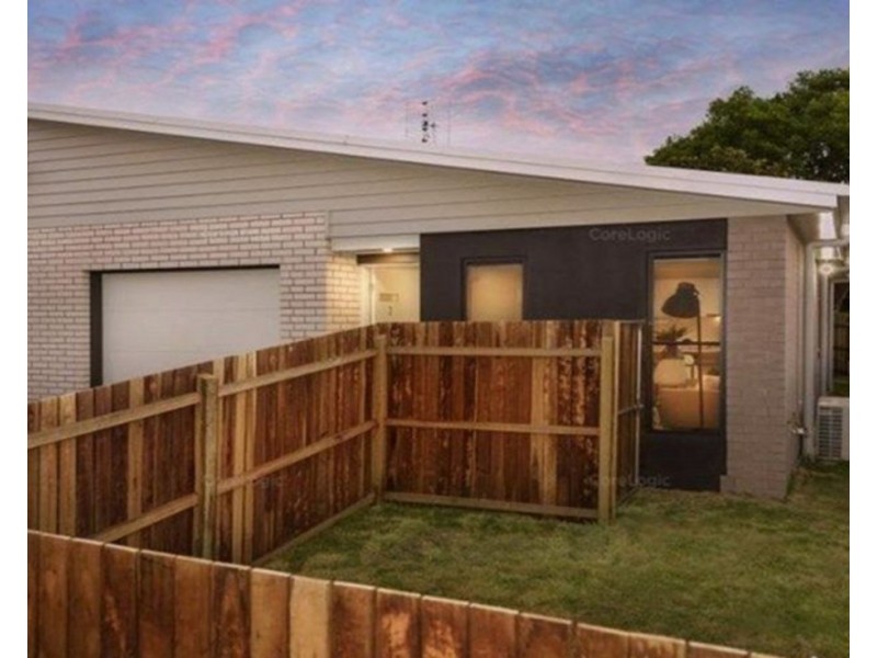 2/2b Grey Street, South Toowoomba QLD 4350