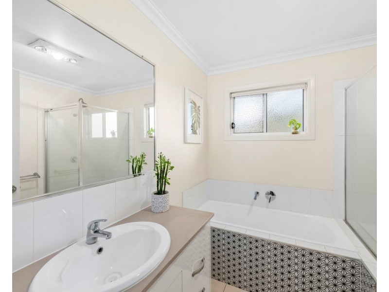 2/89 Phillip Street, South Toowoomba QLD 4350