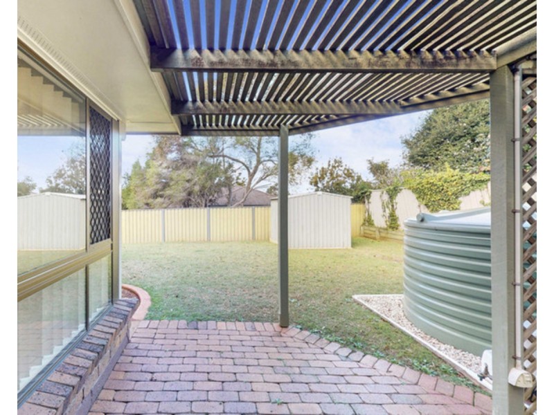 4 Whalan Court, Kearneys Spring QLD 4350