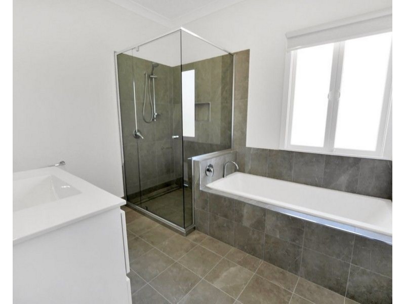 114 Queen Street, Marburg QLD 4346