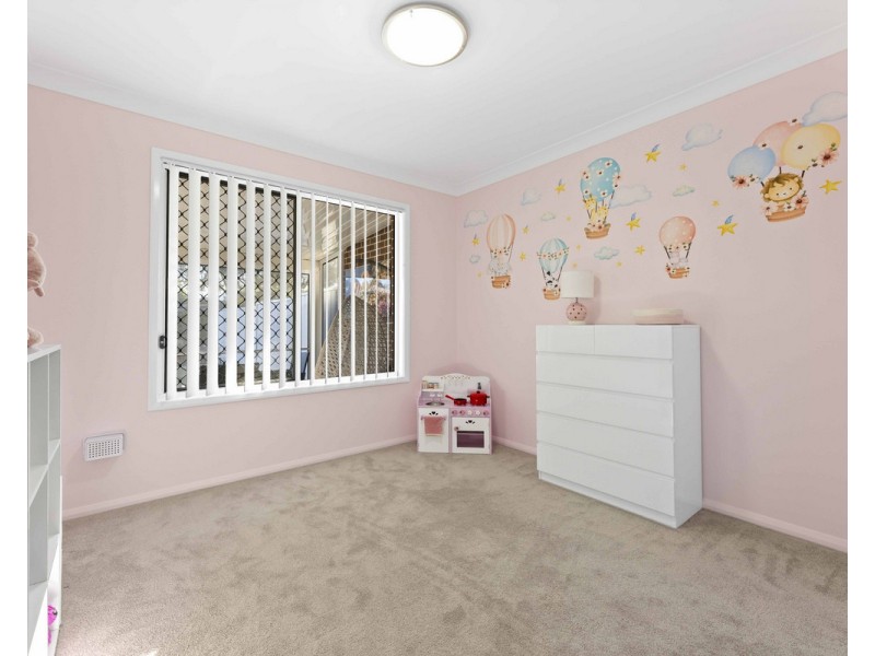 2/3 Esmond Street, Rockville QLD 4350