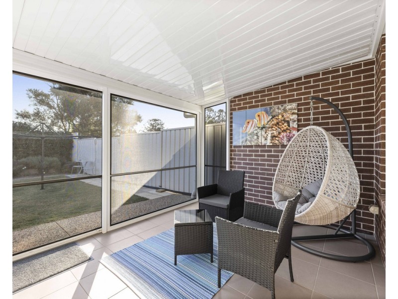 2/3 Esmond Street, Rockville QLD 4350