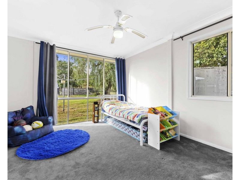 26 Mansel Drive, Gowrie Junction QLD 4352
