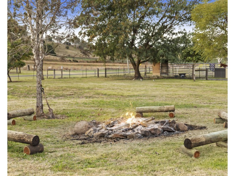 26 Mansel Drive, Gowrie Junction QLD 4352