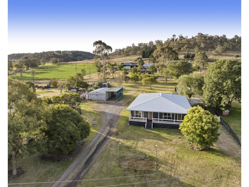 26 Mansel Drive, Gowrie Junction QLD 4352