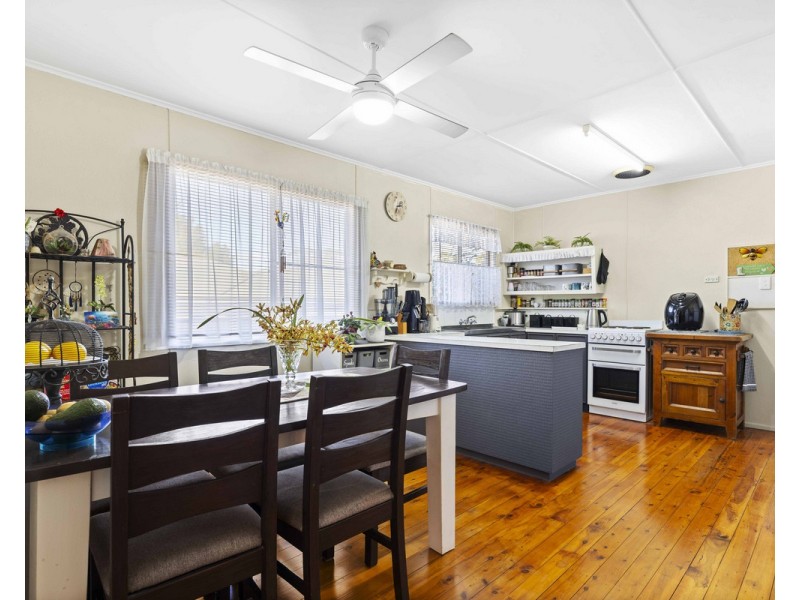 30 Wombyra Street, Newtown QLD 4350