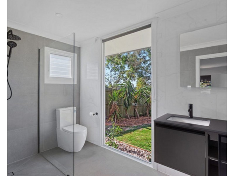 12 Port Street, Wilsonton Heights QLD 4350