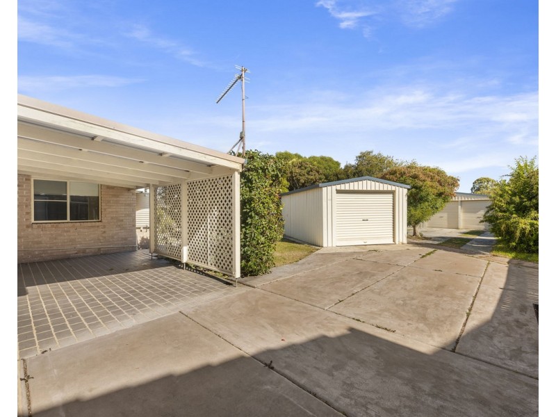 32 Gladstone Street, Wyreema QLD 4352