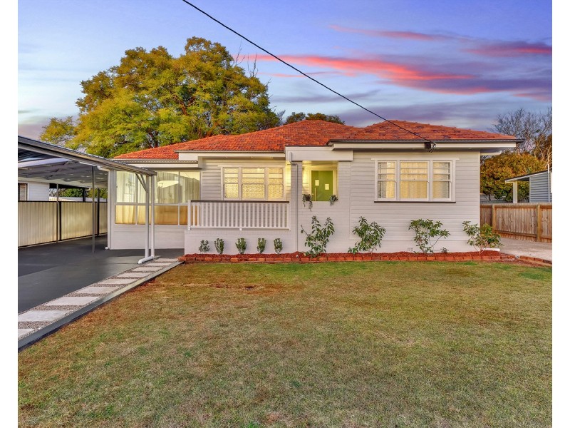 12 Gaydon Street, Newtown QLD 4350