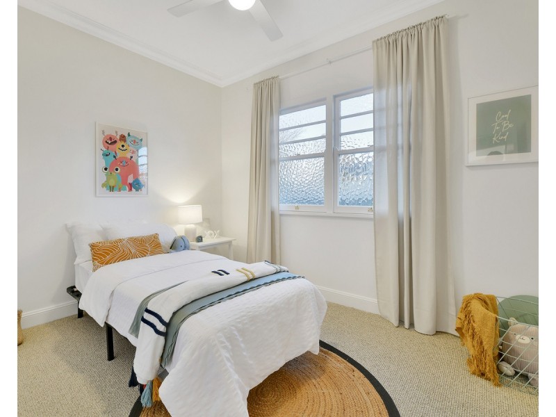 12 Gaydon Street, Newtown QLD 4350