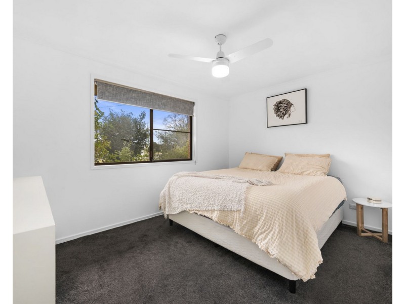 1/4 Fysh Court, Wilsonton QLD 4350