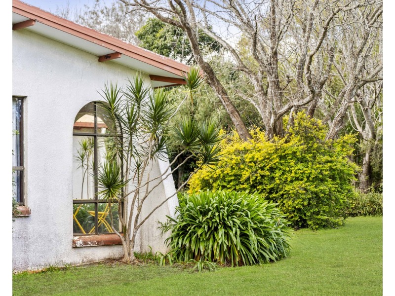 13 Granada Drive, Highfields QLD 4352