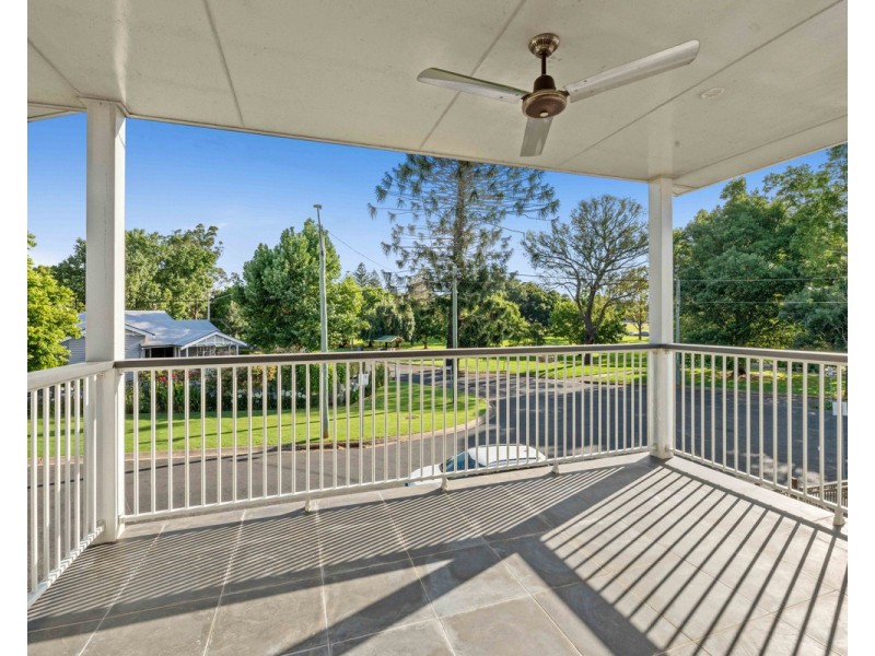 15 Stirling Street, East Toowoomba QLD 4350