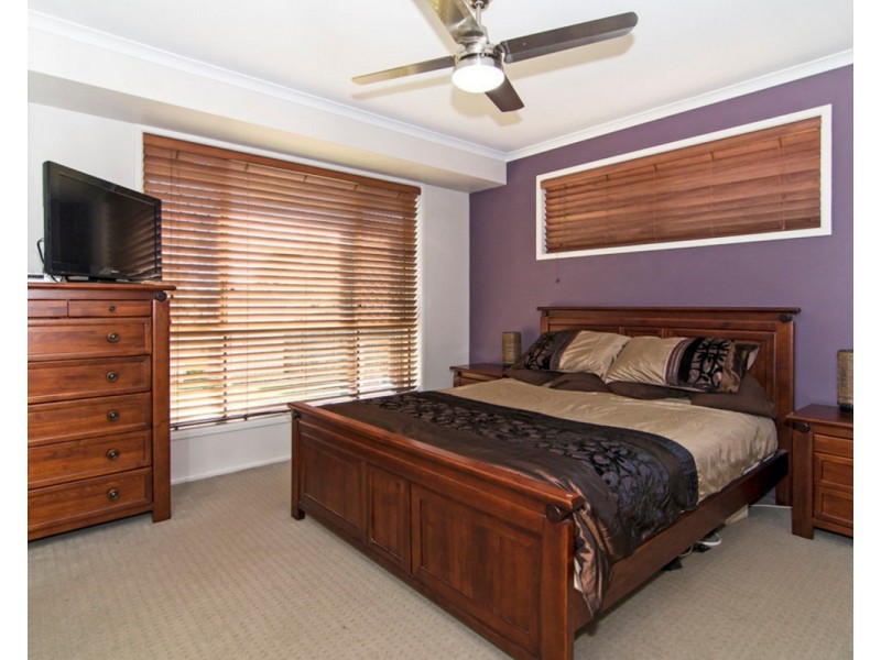 555 Hume Street, Kearneys Spring QLD 4350