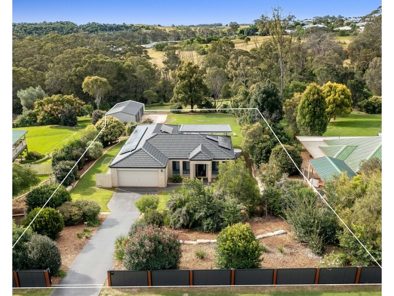 12 Delvue Crescent, Highfields QLD 4352
