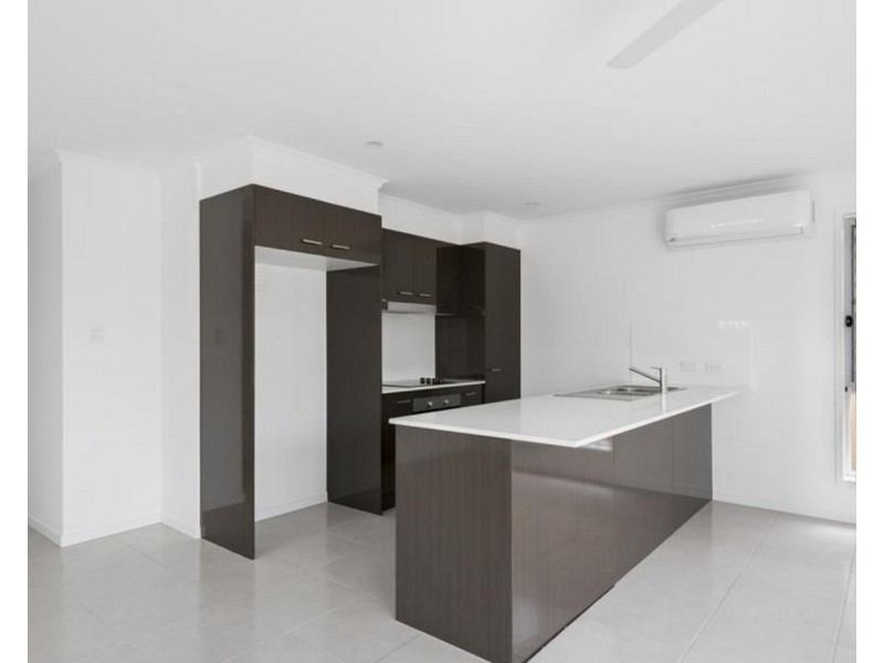 10 Gains Place, Glenvale QLD 4350