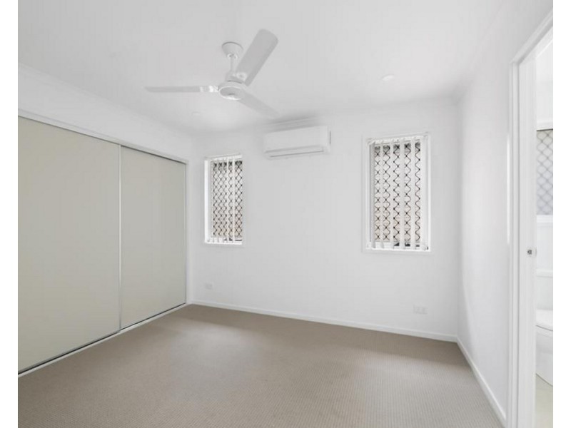 10 Gains Place, Glenvale QLD 4350