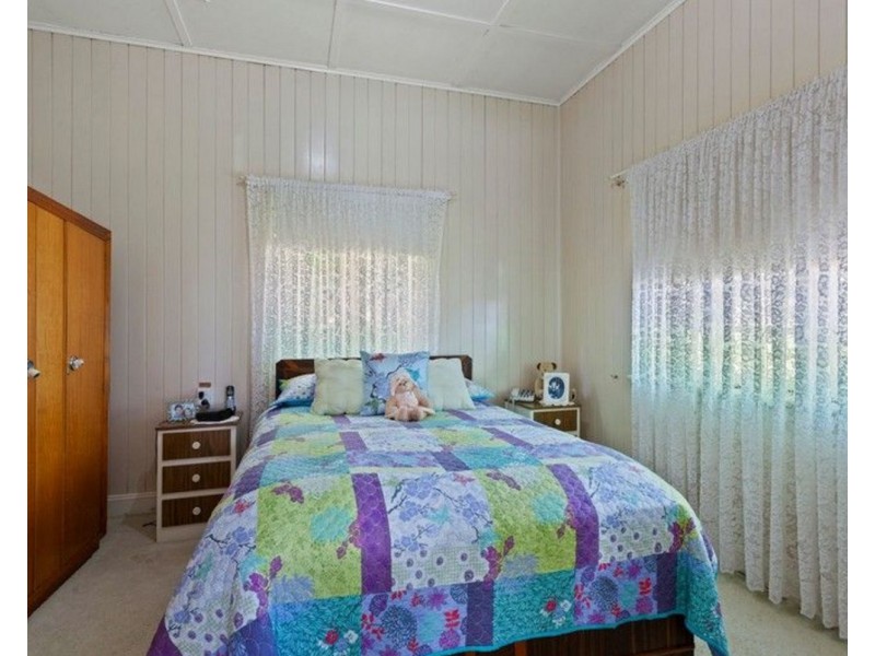 6 Tell Street, East Toowoomba QLD 4350