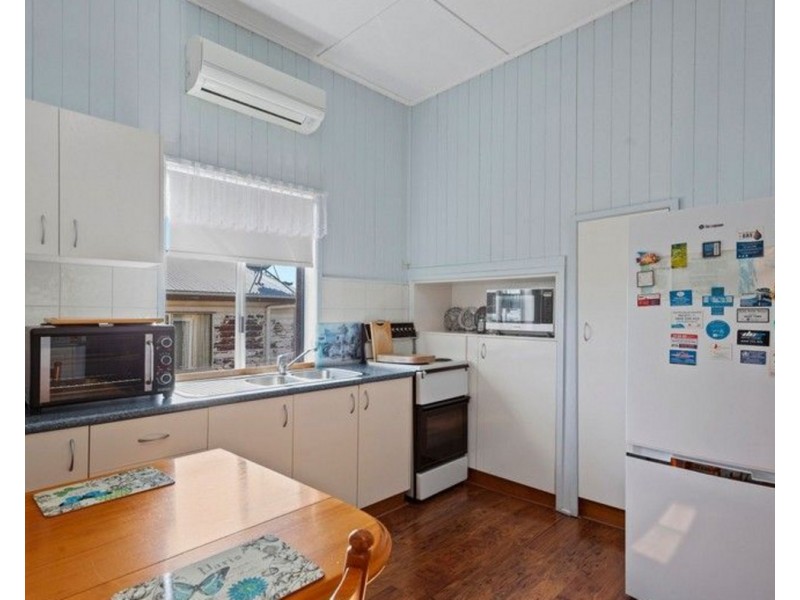 6 Tell Street, East Toowoomba QLD 4350