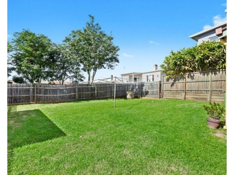 6 Tell Street, East Toowoomba QLD 4350