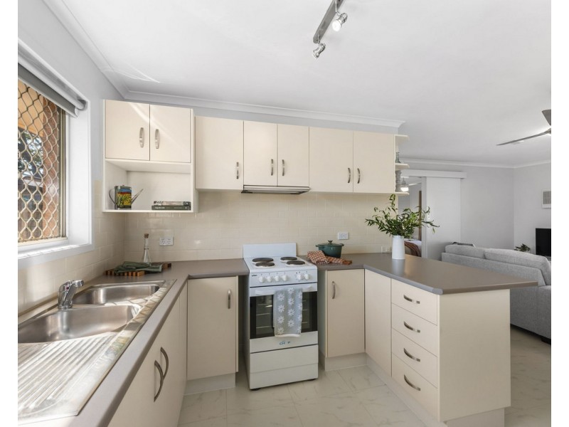 4/123 Taylor Street, Newtown QLD 4350