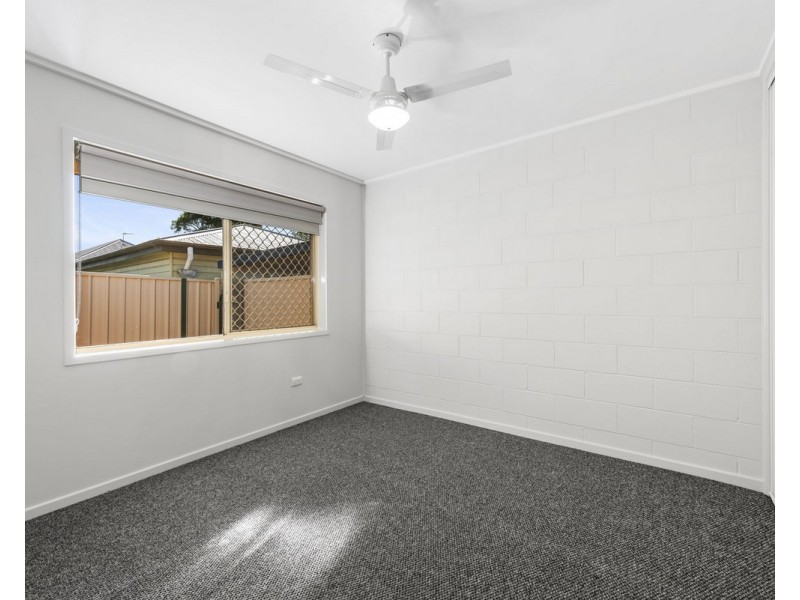 4/123 Taylor Street, Newtown QLD 4350