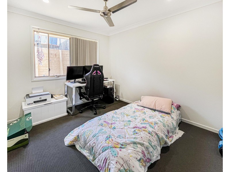 12 Stoneywood Street, Fernvale QLD 4306