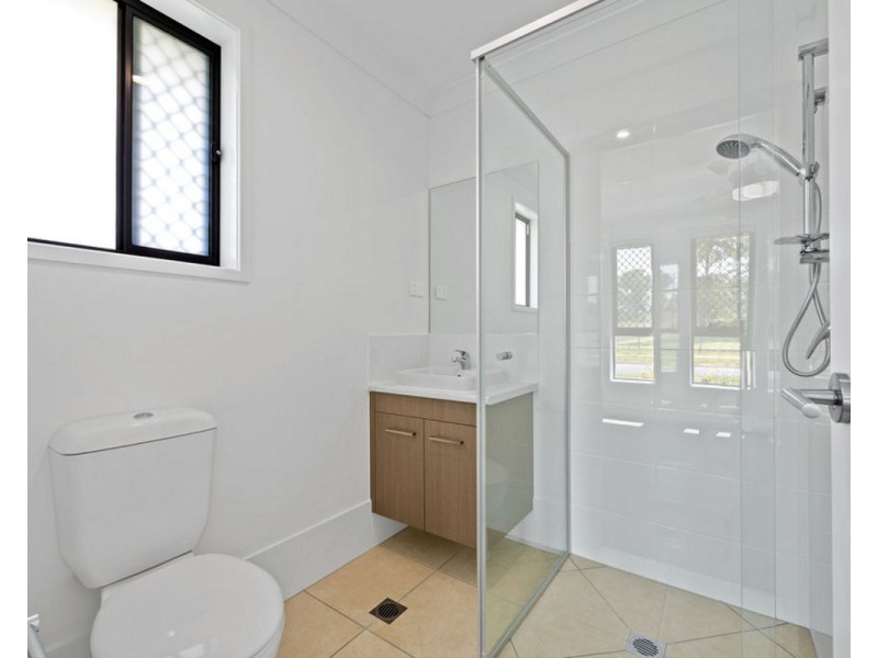 23 Bradley Street, Meringandan West QLD 4352