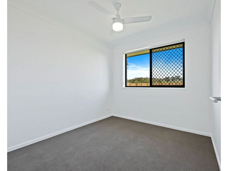 23 Bradley Street, Meringandan West QLD 4352