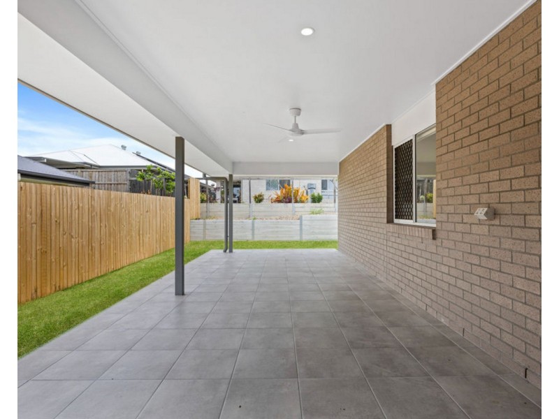 7 Merivale Court, Plainland QLD 4341