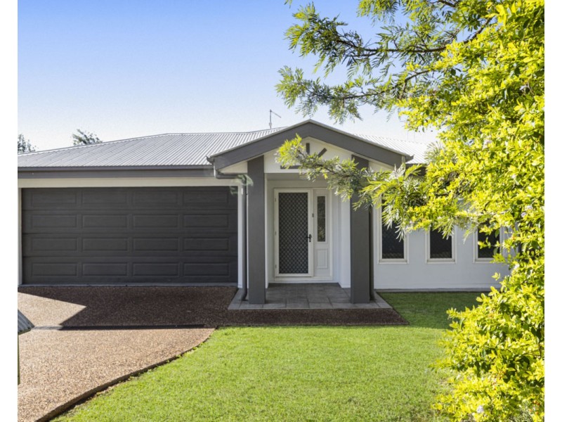 3 Highgrove Drive, Highfields QLD 4352