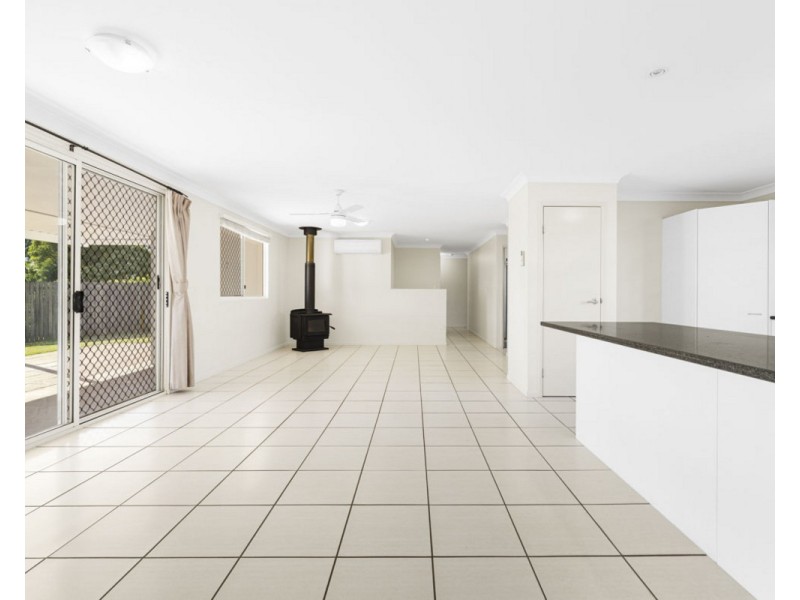 3 Highgrove Drive, Highfields QLD 4352