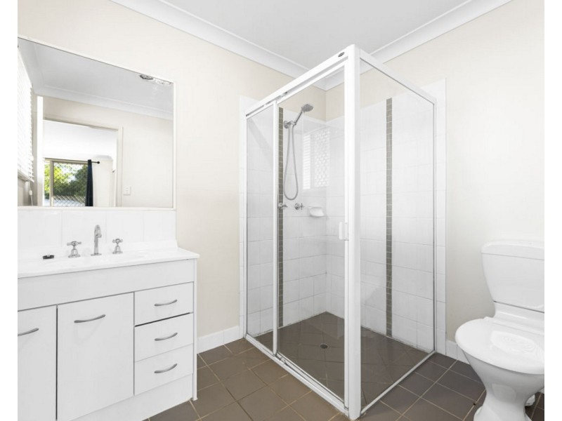 3 Highgrove Drive, Highfields QLD 4352