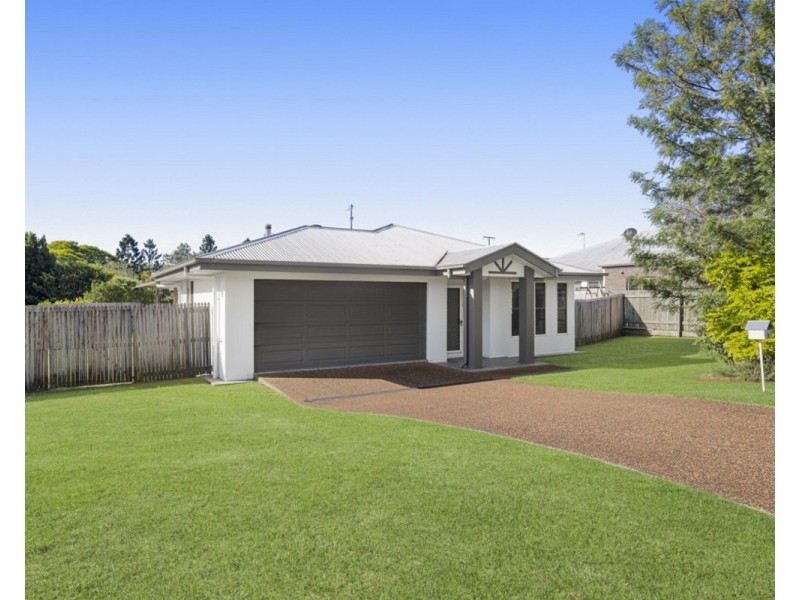 3 Highgrove Drive, Highfields QLD 4352