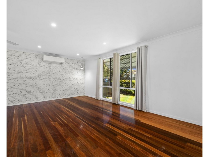 15 Teesdale Avenue, Newtown QLD 4350