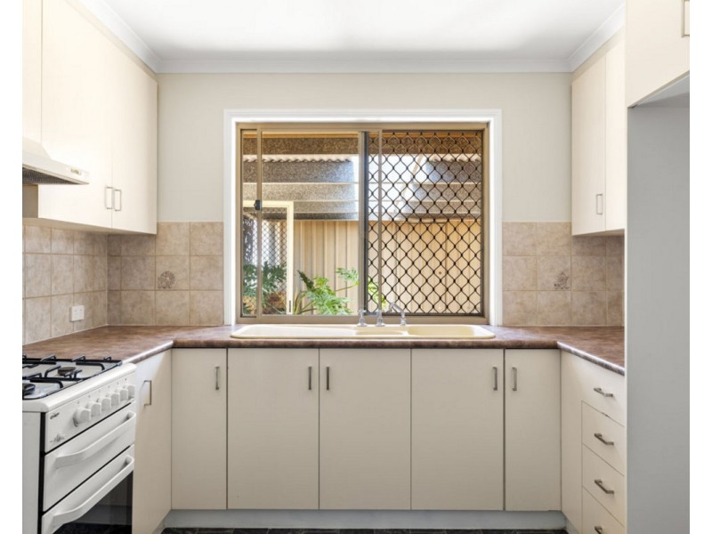 116 Kearney Street, Kearneys Spring QLD 4350
