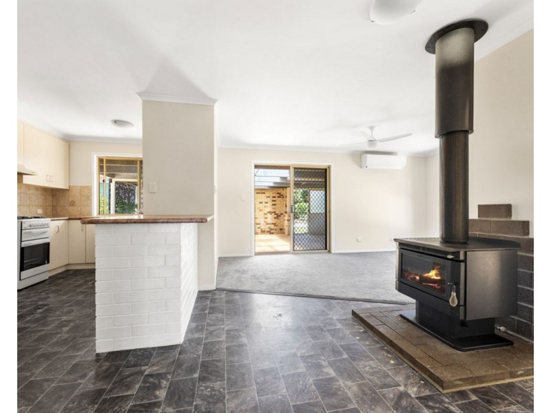 116 Kearney Street, Kearneys Spring QLD 4350