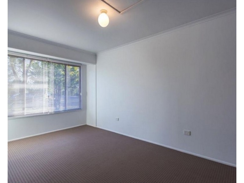 13 Terrica Street, Glenvale QLD 4350