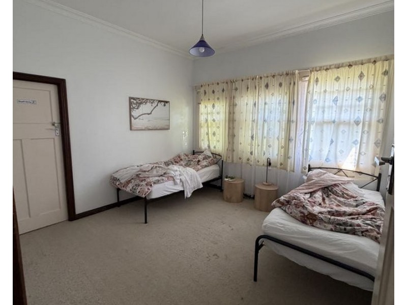 1/155 Cambooya Street, Drayton QLD 4350