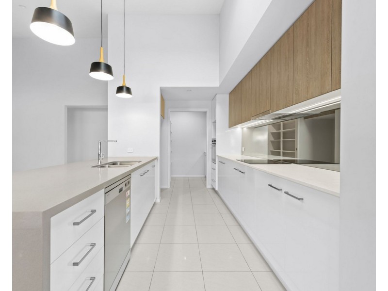 184 Nelson Street, Kearneys Spring QLD 4350