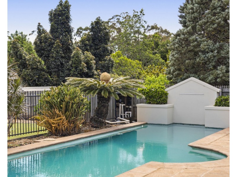 9 Montclair Close, Middle Ridge QLD 4350
