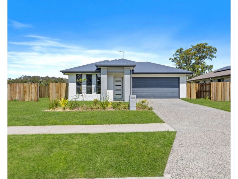 23 Bradley Street, Meringandan West QLD 4352