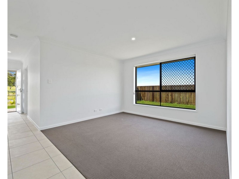 23 Bradley Street, Meringandan West QLD 4352