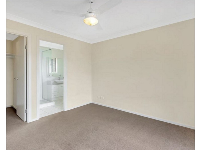 11 Mcmorrow Street, Kearneys Spring QLD 4350