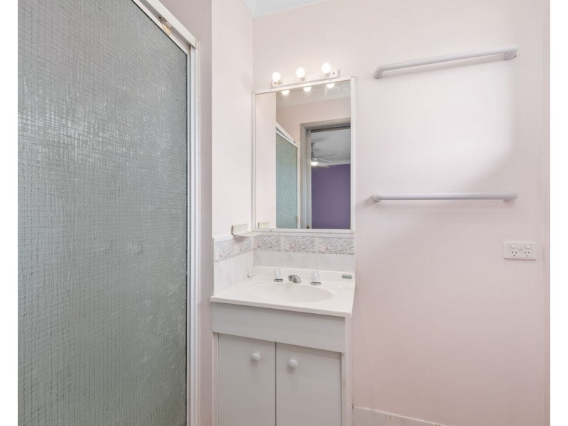 42 Cooks Road, Glencoe QLD 4352