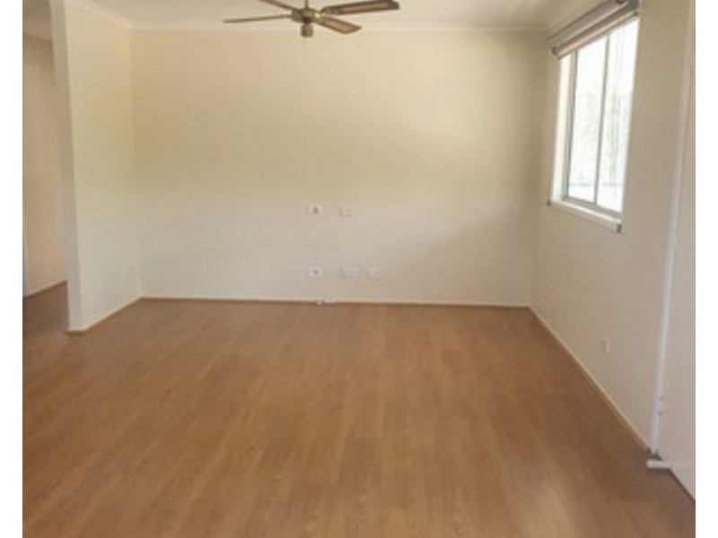 2 Lewis Street, Crows Nest QLD 4355