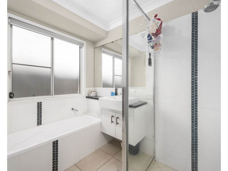 1/8 Mcmorrow Street, Kearneys Spring QLD 4350