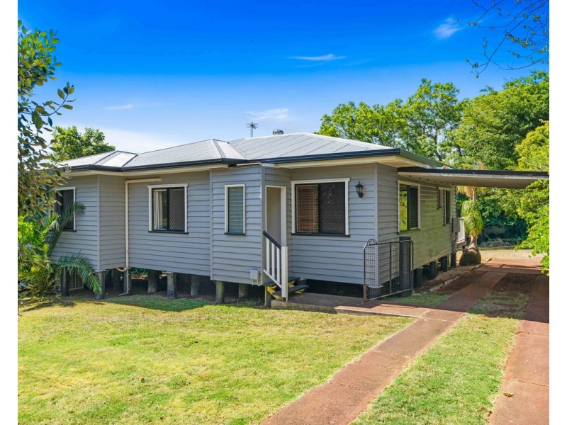 19 Perry Street, Harlaxton QLD 4350