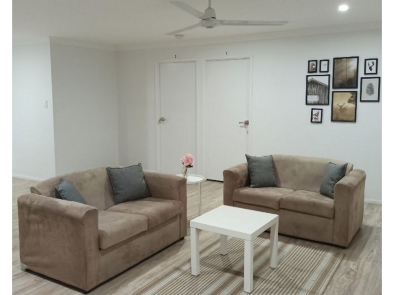 Room 1/240 Gatton Esk Road, Lake Clarendon QLD 4343